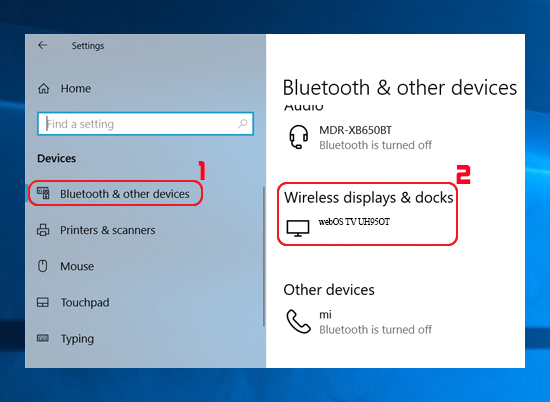 Chọn Wireless display or dock.